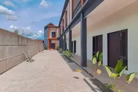 Urbanview Hotel Griya Menteng Palangkaraya by RedDoorz Hotels in Menteng