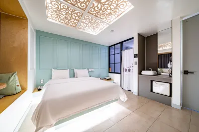 Jecheon J&B Motel Hotels near Semyeong University