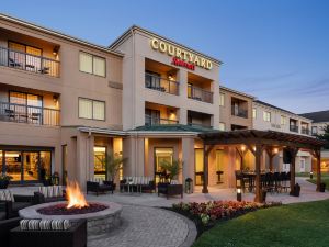 Courtyard Greenville