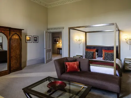 Mercure Warwickshire Walton Hall Hotel & Spa