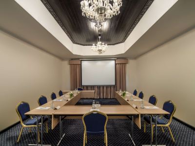 Meeting Rooms