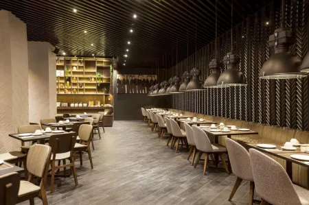 Quentin XL Potsdamer Platz Отели рядом с достопримечательностью «КПП Чарли»