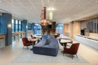 Hampton by Hilton Rochdale - parking