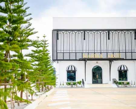 โรงเเรม มาร์เบิล อาร์ช เดอ เลย โรงแรมในเลย