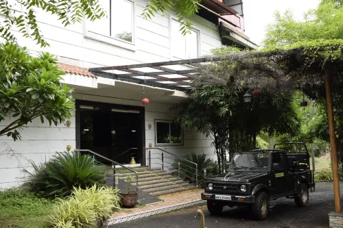 Tadoba Wildlife Resort Hotels in Chandrapur-Distrikt