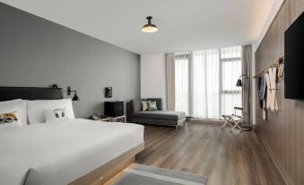 Moxy Shanghai Hongqiao NECC