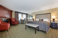 Best Western Plus White Bear Country Inn