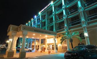 Windward Passage Hotel