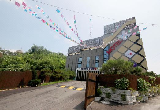 예천 K무인텔 입구