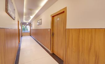 Treebo Royal Mirage, Bhoopatwala