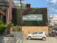 Hotel Divine Lakshmi Ganga