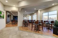 Drury Plaza Hotel Denver Westminster - Frühstück