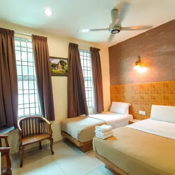 Hotel Seri Nilai Hotels near INTI International University