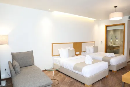 The Fern Residency, Morbi