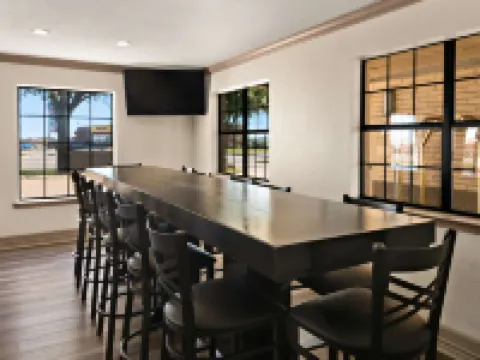 Quality Inn & Suites Hôtels à : Weatherford