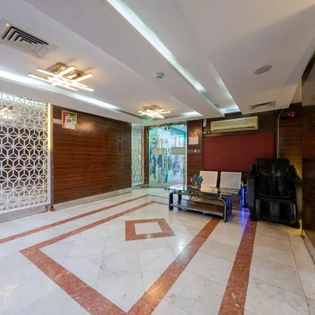 Tanha Hotel