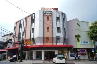 Front One Cabin Slamet Riyadi Solo Các khách sạn ở Keprabon