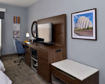 Hampton Inn by Hilton Kansas City Northeast Hotels in Chouteau Township