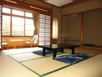 Sugina Hotels in Ogano