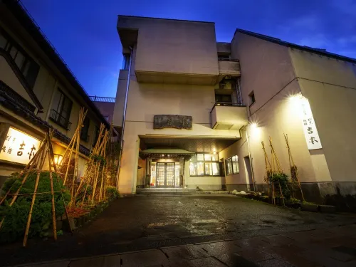 Yoshimoto Hotel a Asahi