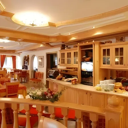 Hotel Adriana