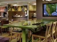 Fairfield Inn & Suites Vernon - พร้อมอาหารเช้า