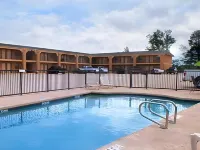 Motel 6 Marshall, TX