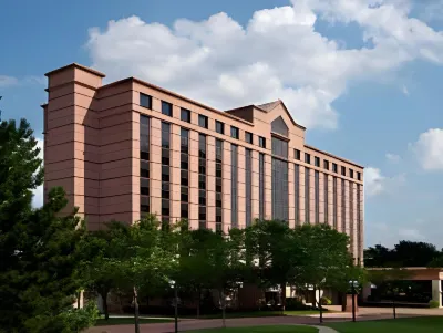 The Henry, Autograph Collection Hotel in zona Institute for Advanced Vehicle Systems