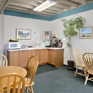 Super 8 by Wyndham Cut Bank