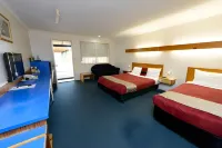 Smart Motels Bert Hinkler Hotel a Kensington