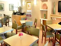 Baymont by Wyndham Houston la Porte