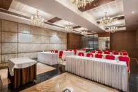 Hotel Satkar Grande - ห้องครัว