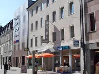 Herdegen Rooms - Self Check-IN Hotel dekat Residenzplatz