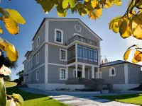 Casa de Castro Hotels in Navia
