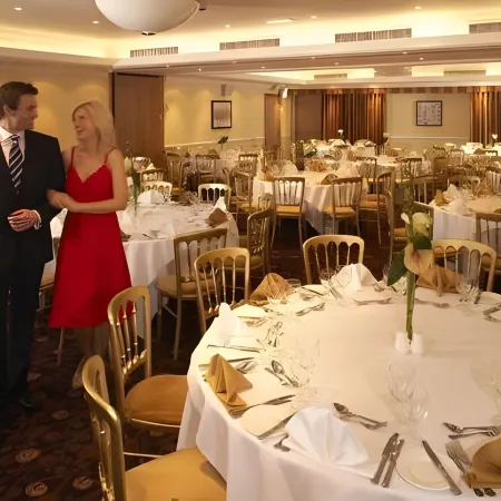 The George Hotel