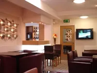 The Queensgate Hotel - bar