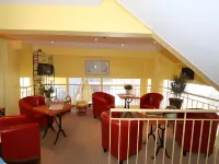 Brit Hotel Hermitage Hotels in Royan