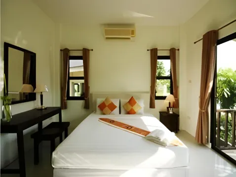 ห้องนอนสามห้อง