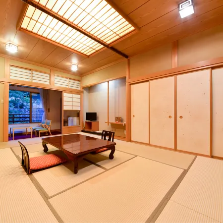 Yanagiya