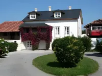 Complejo la Regalina Hotels in Valdes