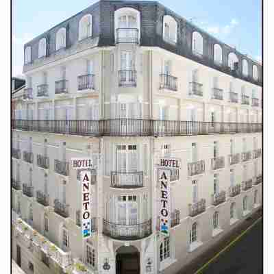 Hôtel Aneto Hotel Exterior