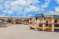 Howard Johnson by Wyndham Salem