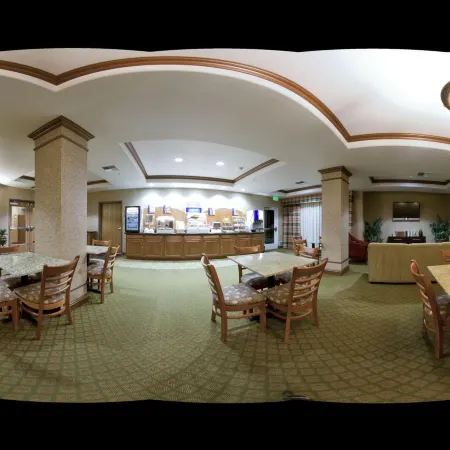 Holiday Inn Express & Suites TEHACHAPI HWY 58/MILL ST. by IHG