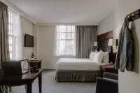 Club Quarters Hotel in Houston