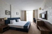 Flamingo Beach Hotel