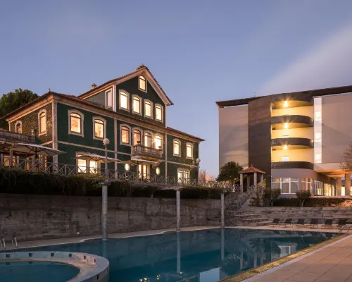 Lamego Hotel & Life Hotels in Almacave