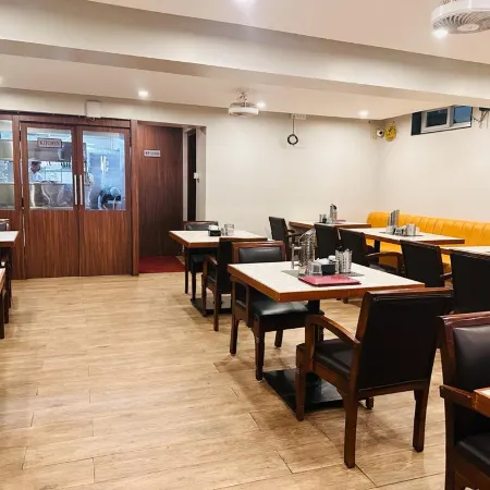 Vov Hotels Vijayapura