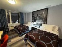 Super 8 by Wyndham Brooklyn Fulton Street/Broadway Junction Hotels near Bushwick