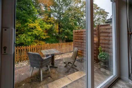 The Dundas Arms Отели в г. Хангерфорд