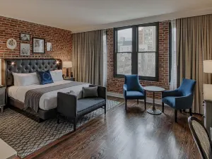 The Foundry Hotel Asheville, Curio Collection by Hilton